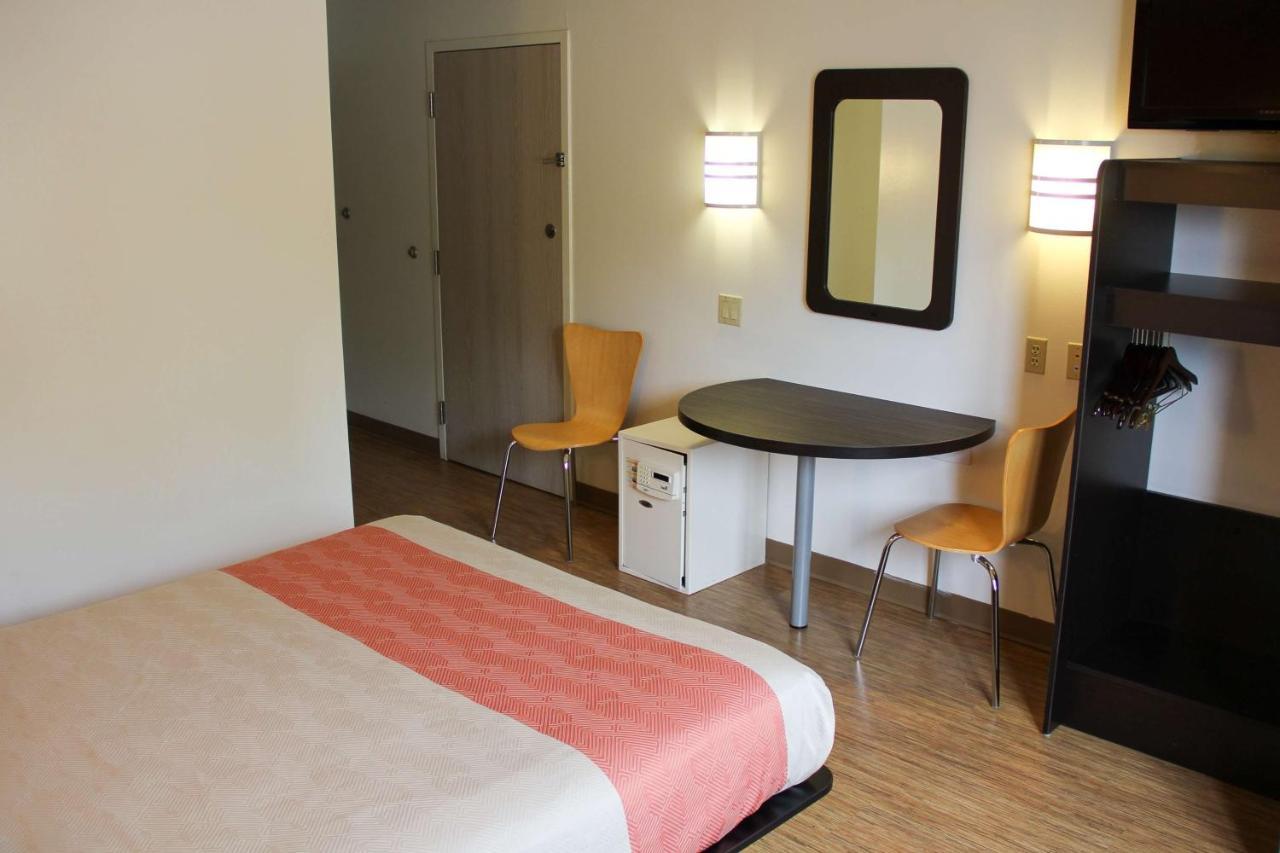 Motel 6-Milan, Oh - Sandusky ภายนอก รูปภาพ