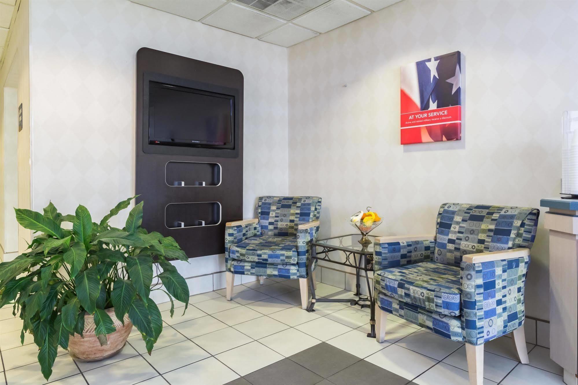 Motel 6-Milan, Oh - Sandusky ภายนอก รูปภาพ