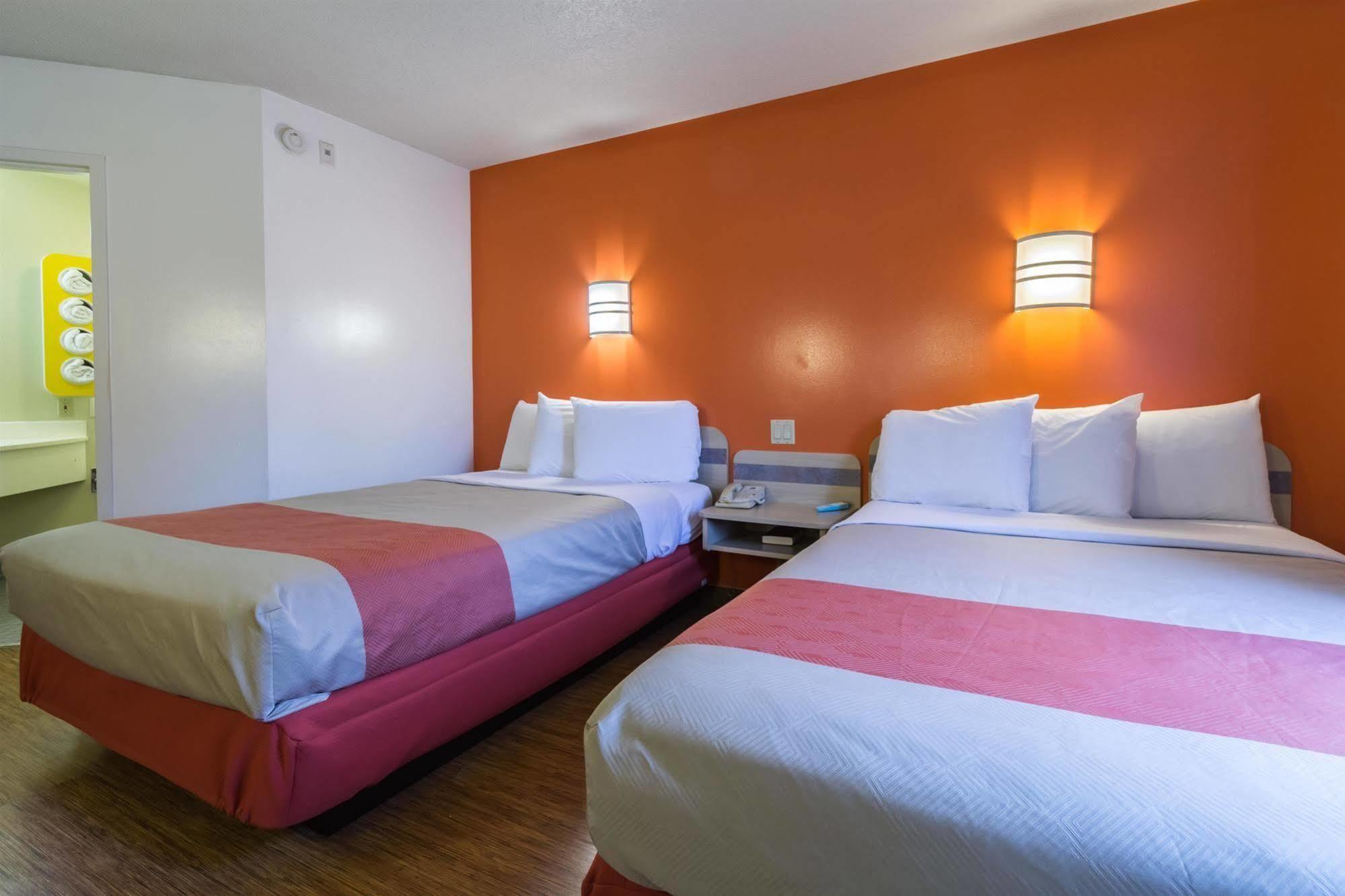 Motel 6-Milan, Oh - Sandusky ภายนอก รูปภาพ