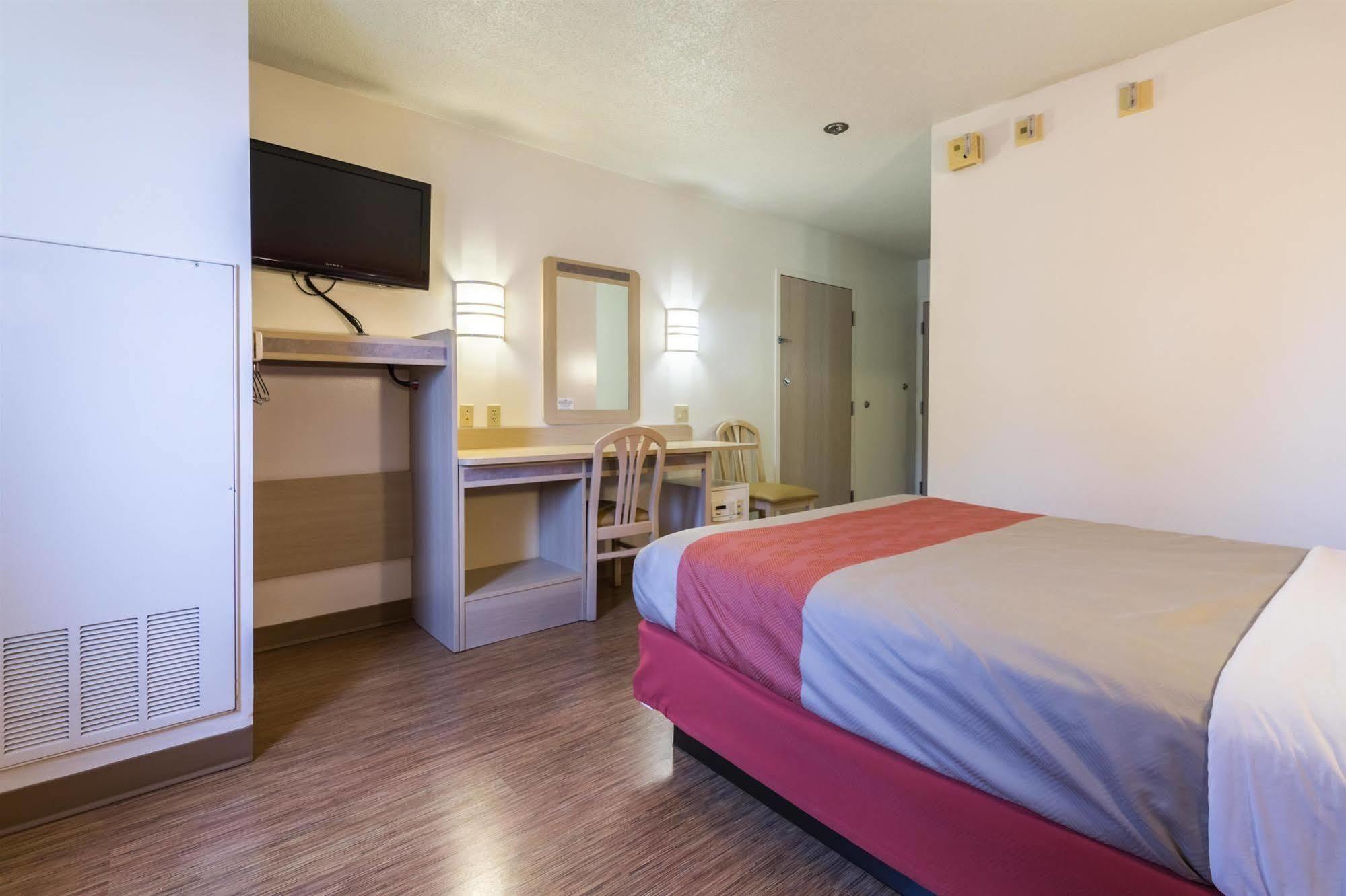 Motel 6-Milan, Oh - Sandusky ภายนอก รูปภาพ